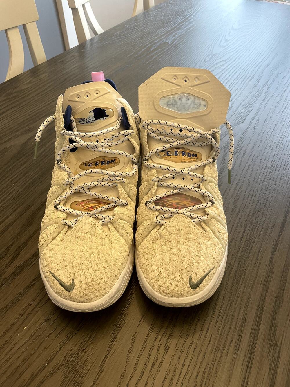 Mens Nike Lebron 18 Los Angeles By Day Shoe Size 9